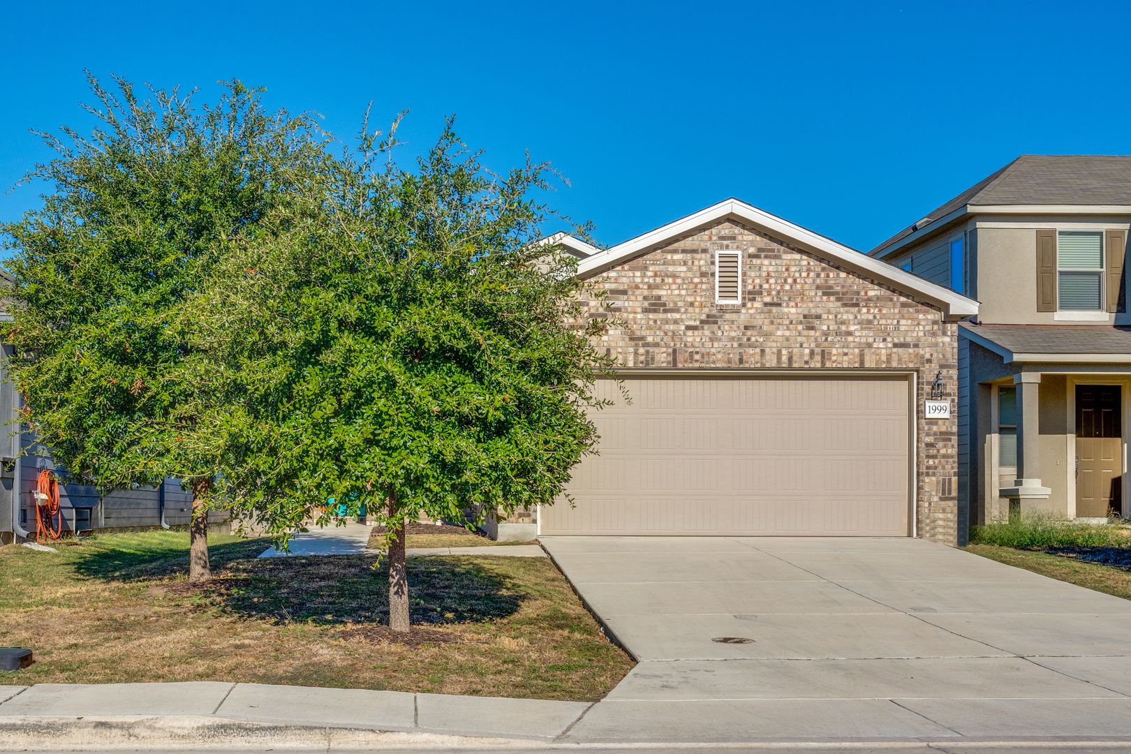 New Braunfels House: 1999 Wind Chime Way