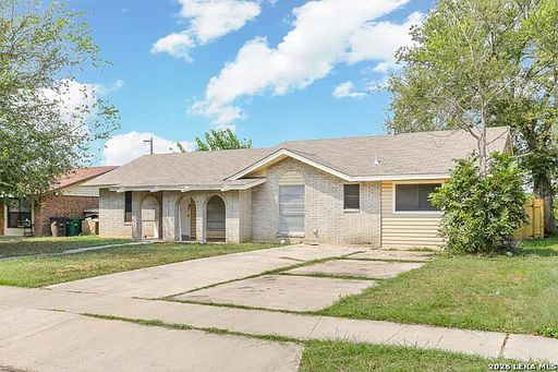 Upgraded 3-Bedroom Home in Southeast San Antonio – photo 1