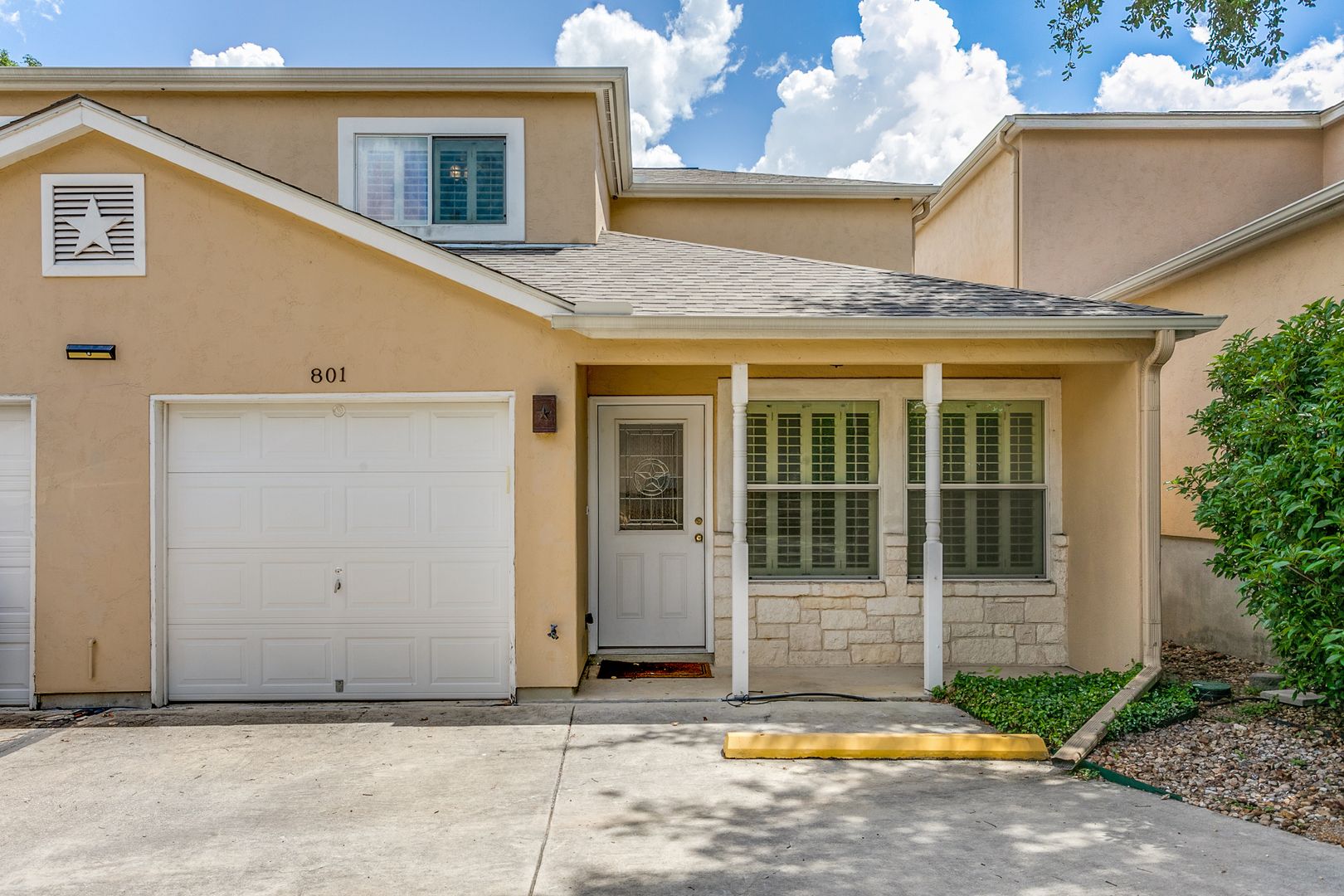 San Antonio House: 3202 Eisenhauer Rd Unit 801
