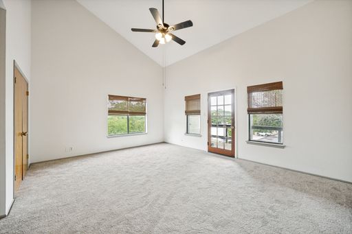 Newly Updated Alamo Heights Apartment