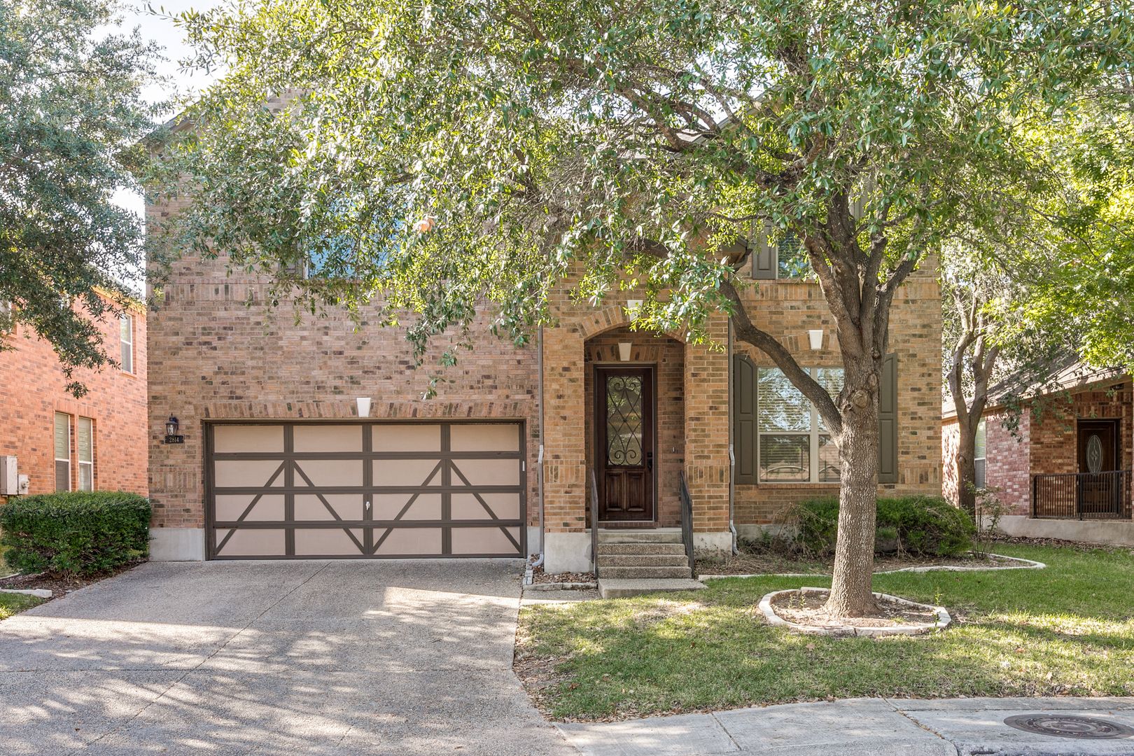 San Antonio House: 2814 Dusseldorf