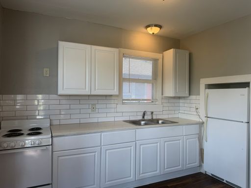 1-Bedroom Apartment in Tobin Hill – photo 1