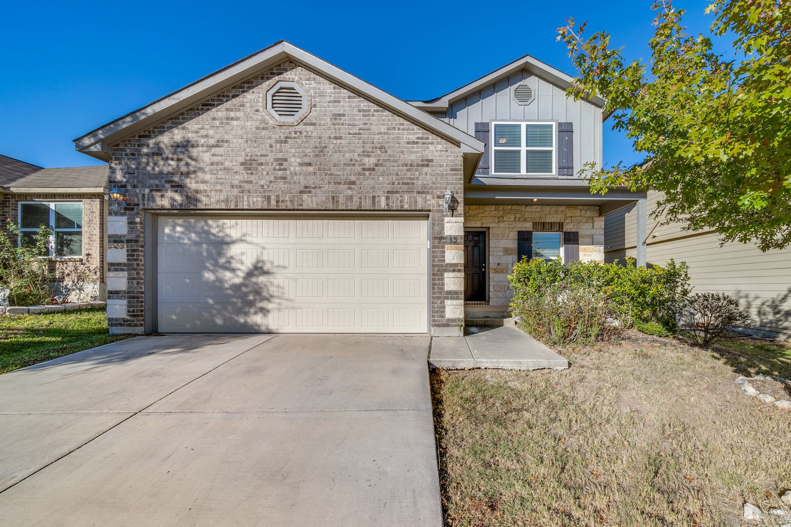 San Antonio House: 9535 Sandy Ridge Way
