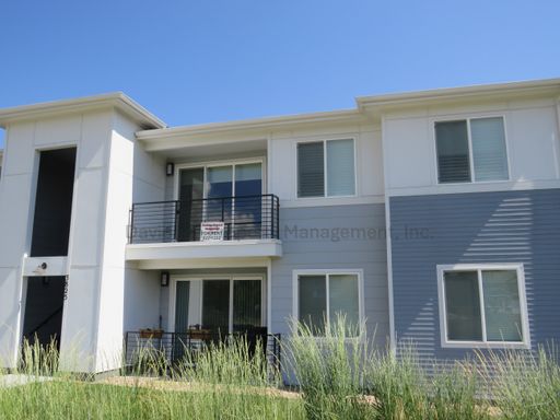 Beautiful Newer 2 Bedroom Condo in Briargate Area – photo 1