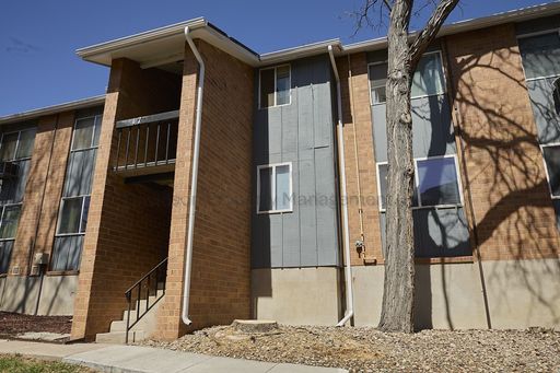 Cozy 3 Bedroom Condo in Eastern Colorado Springs – photo 1