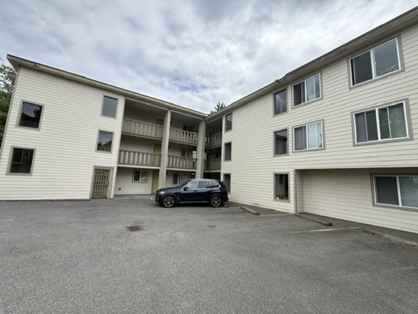 301 Apartments 12 of 12