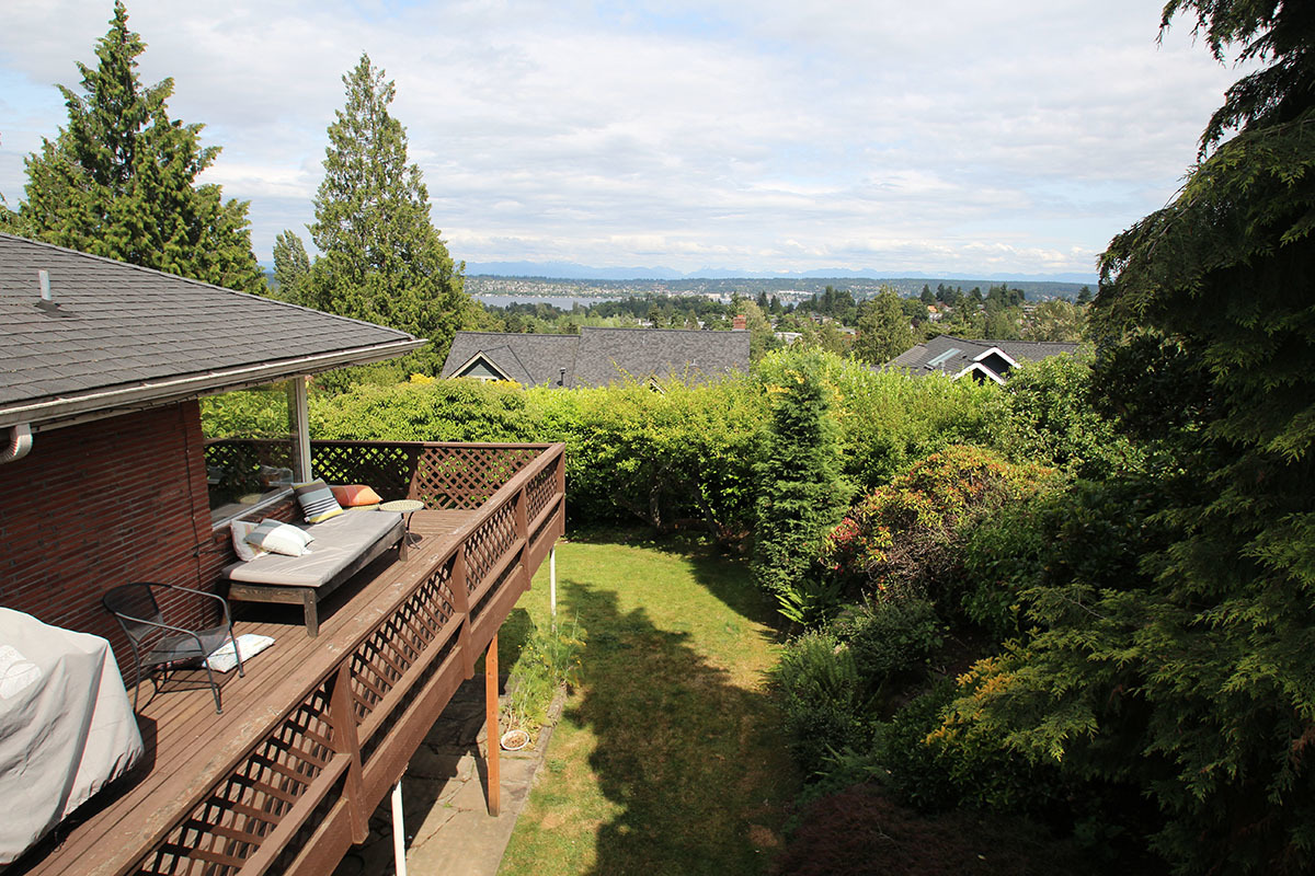 Seattle House: 6042 50th AVE NE