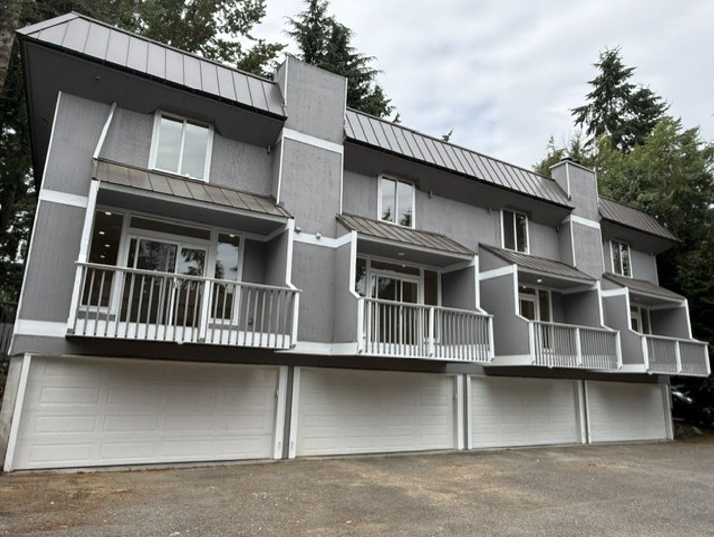 Edmonds Apartment: 7900 236th ST SW