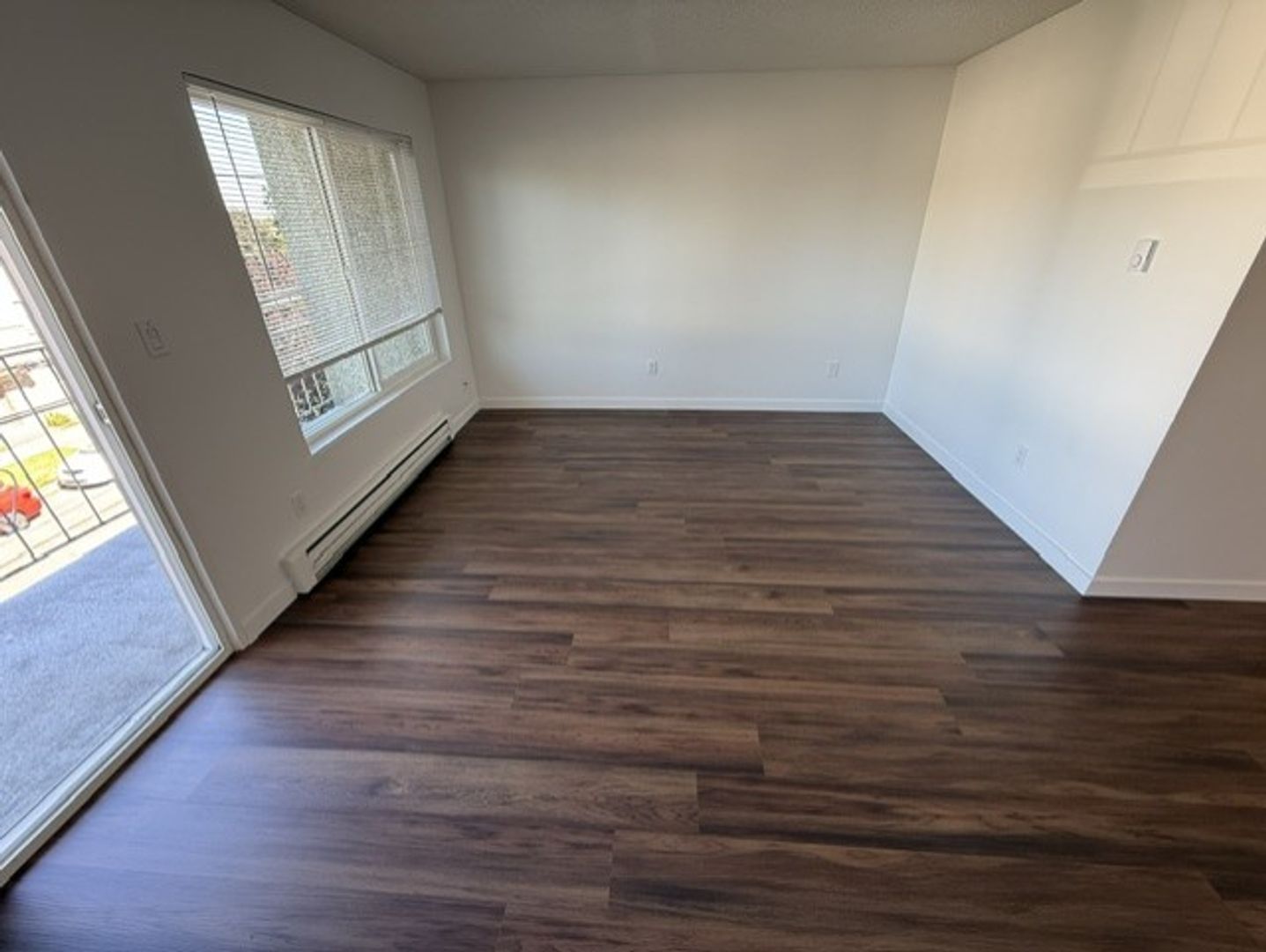 2512 Bayview Apartments 9 of 12