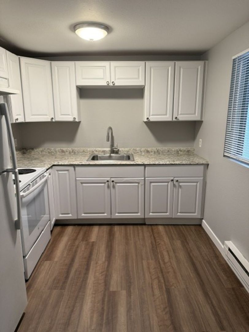 301 Apartments 5 of 11
