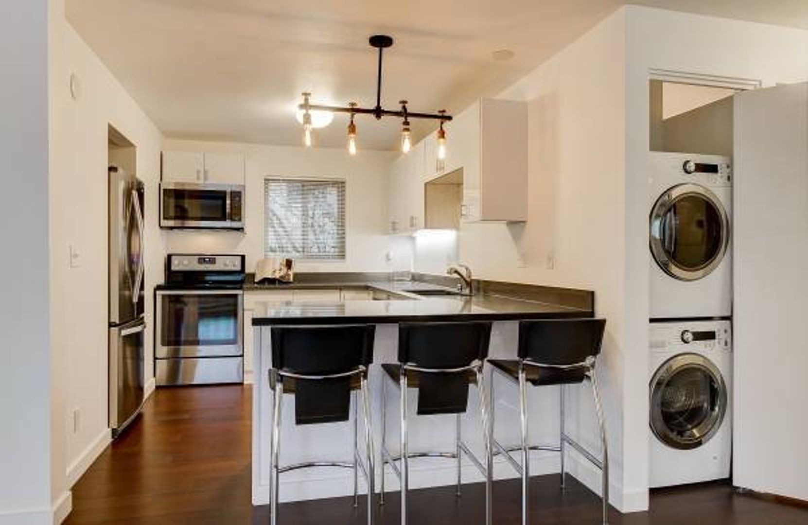 Seattle Apartment: 2401 NW 63rd ST