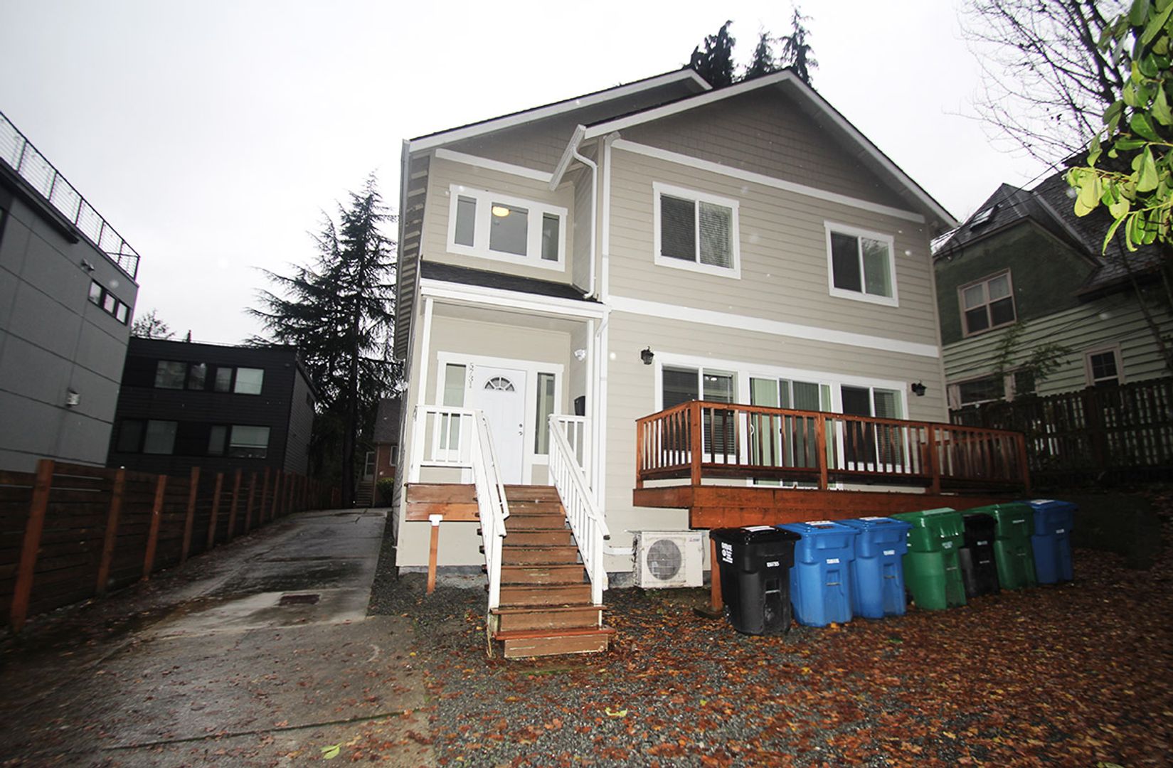 Seattle House: 5731 25th Ave NE