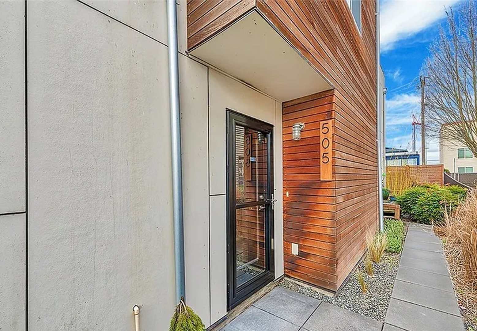 Seattle Townhome: 505 S Cloverdale St