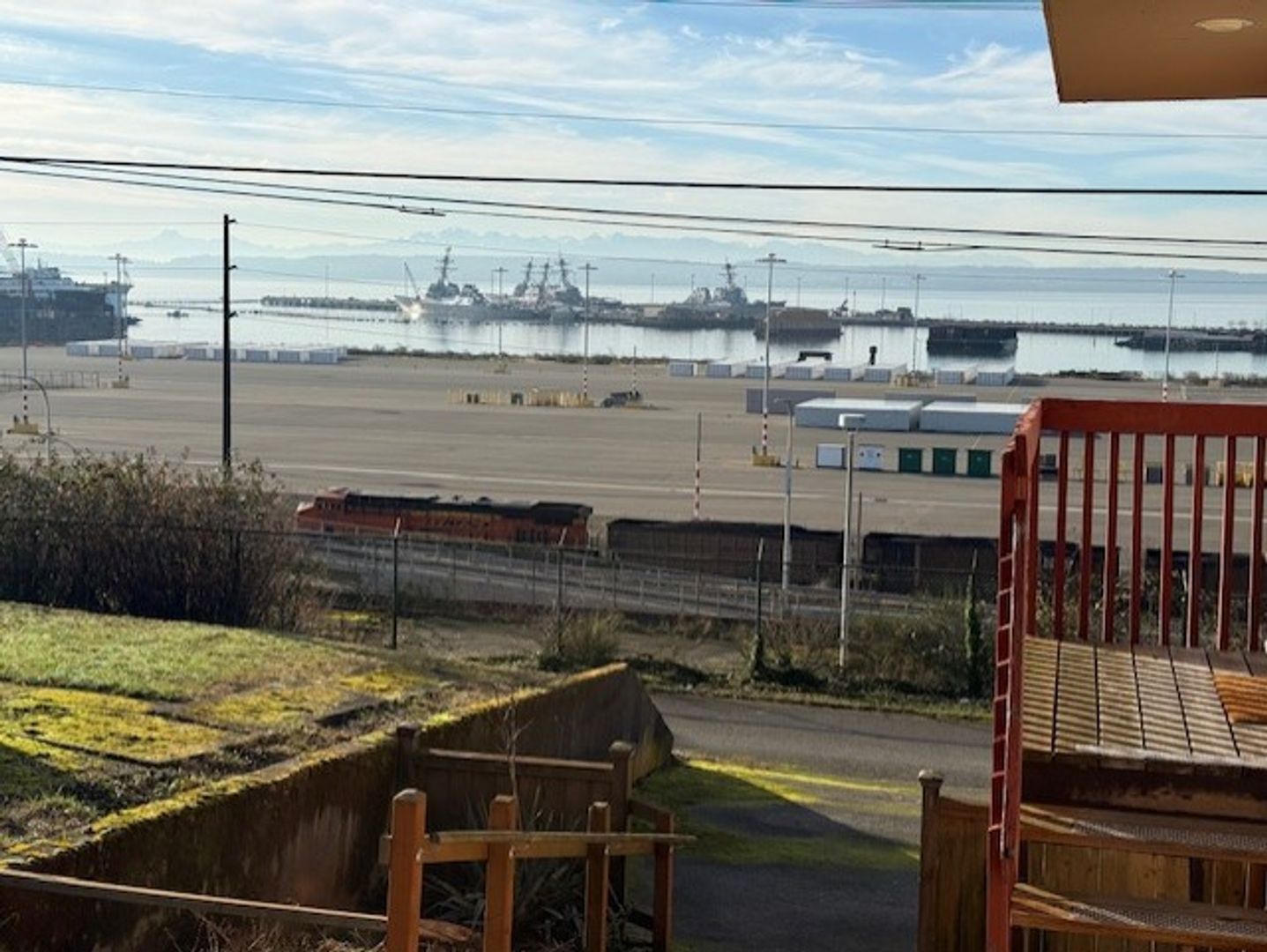 Everett Apartment: 2408 Grand AVE