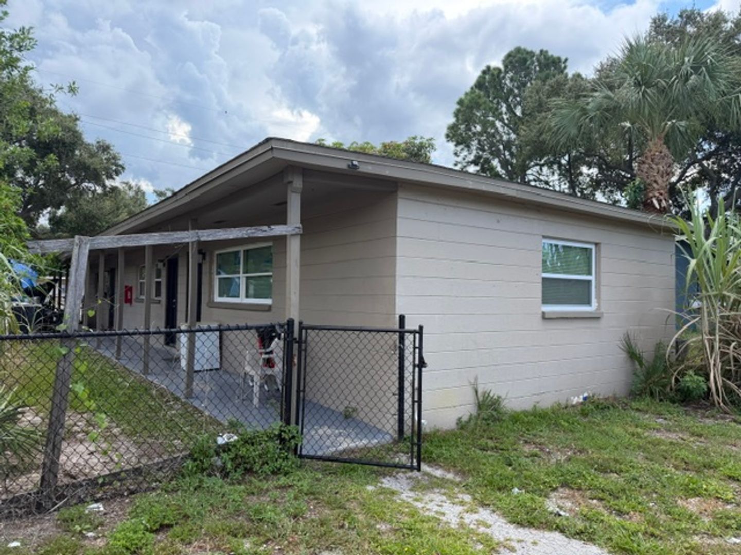 ST PETERSBURG Apartment: 1339 28TH STREET S
