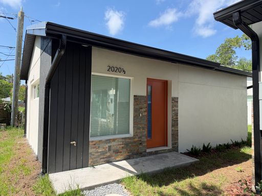*NEW Build! Centrally located 1/1. – photo 1