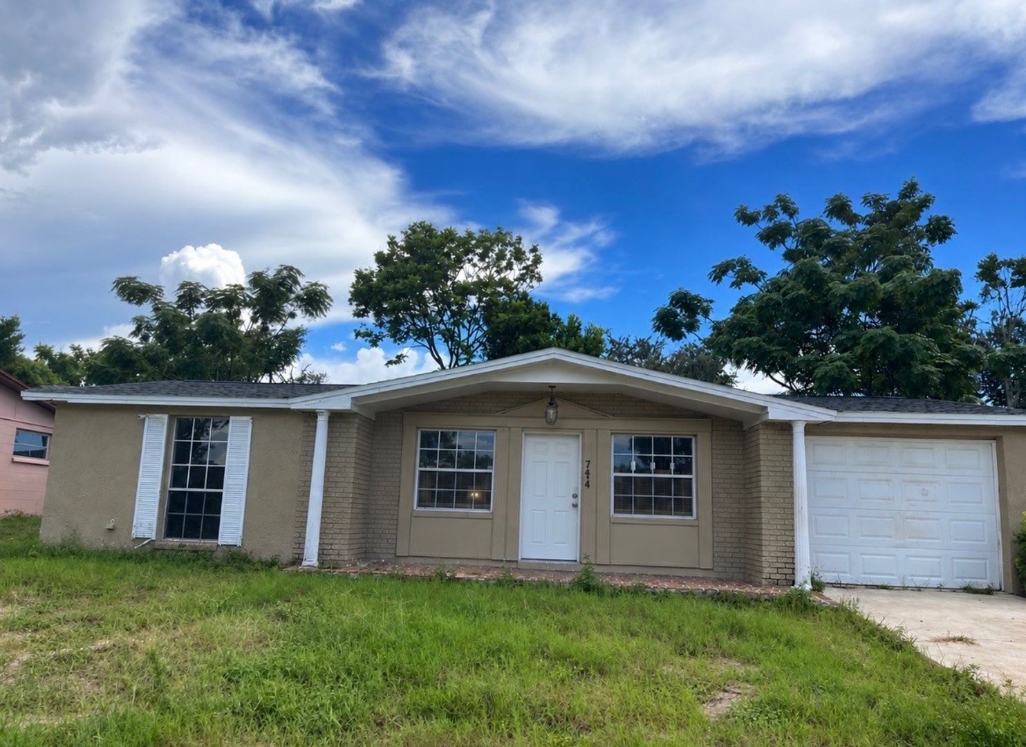 PORT RICHEY House: 7414 ASHWOOD DRIVE