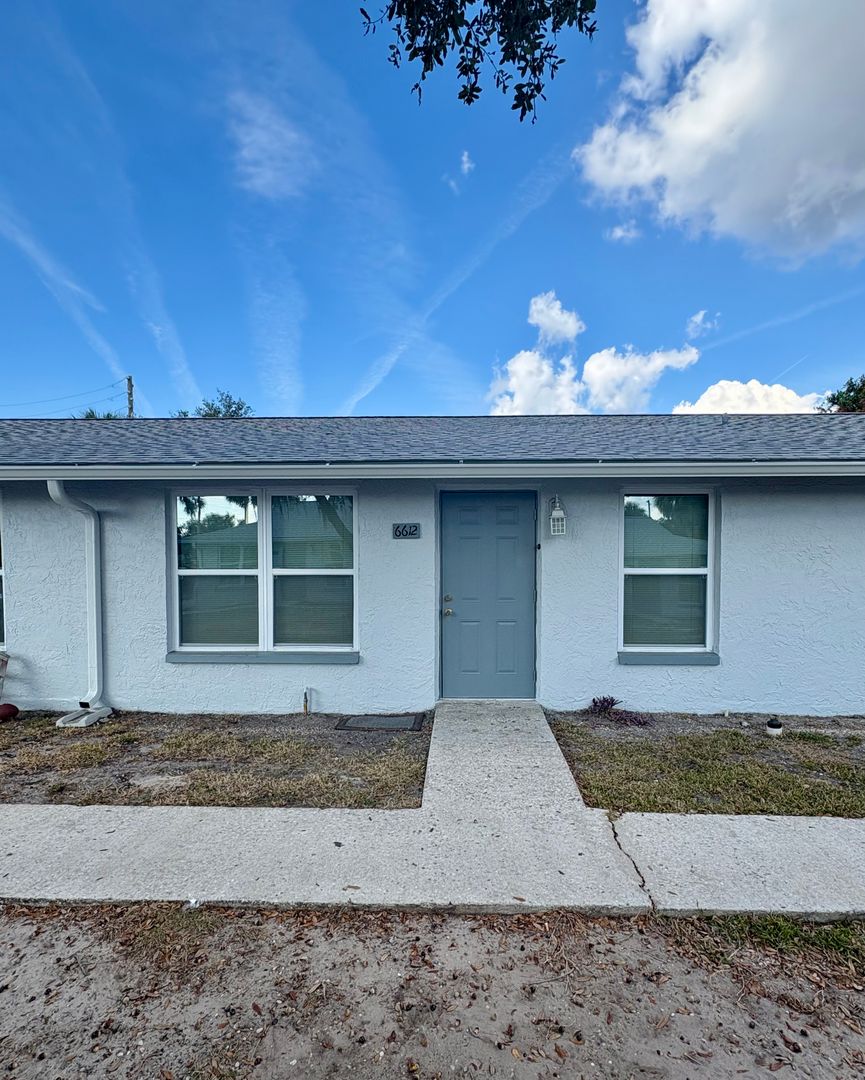 NEW PORT RICHEY Apartment: 6612 VAN BUREN STREET