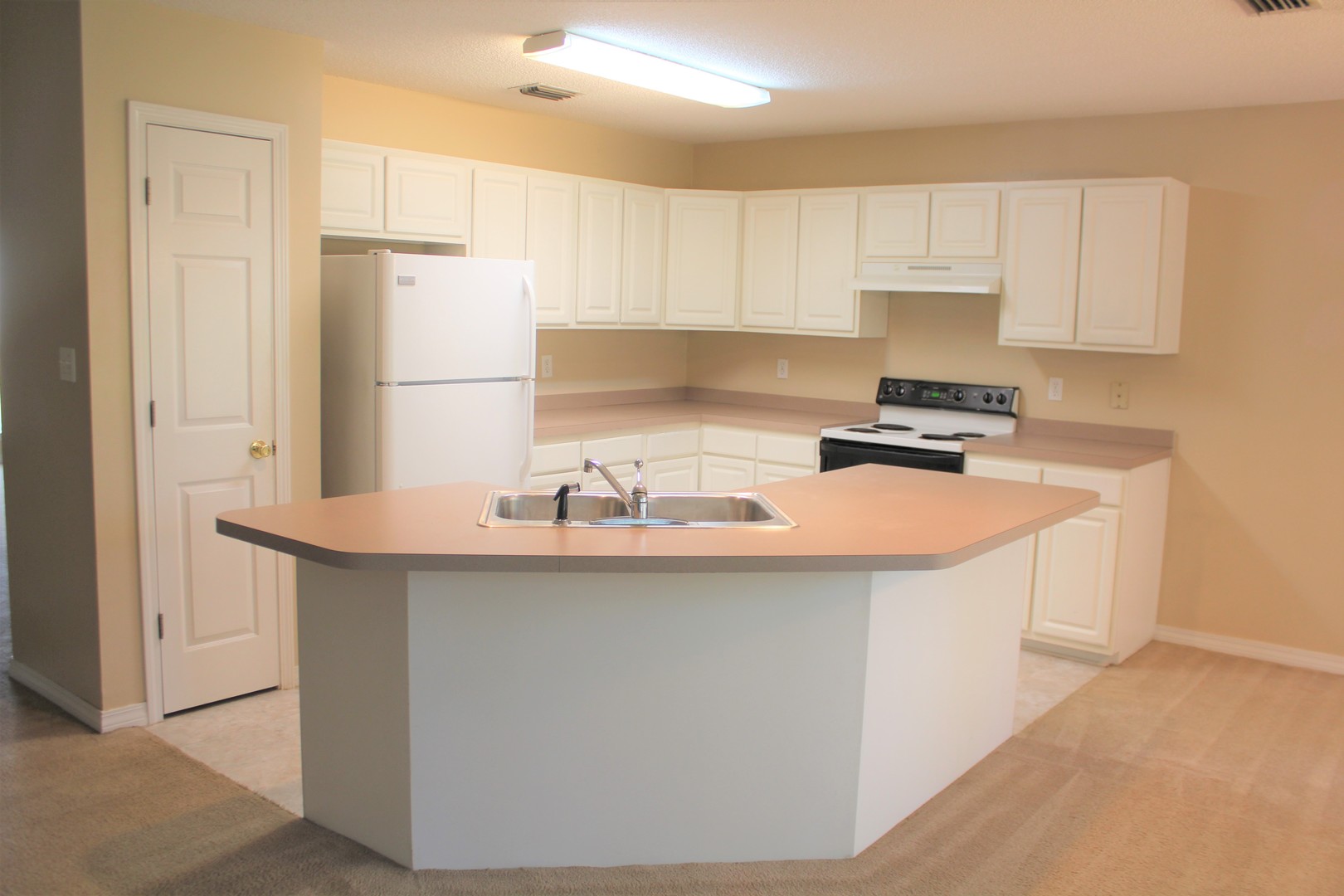 2022 Coral Street, Navarre, FL 32566