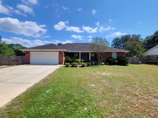3 bedroom / 2 bath home in Navarre – photo 1