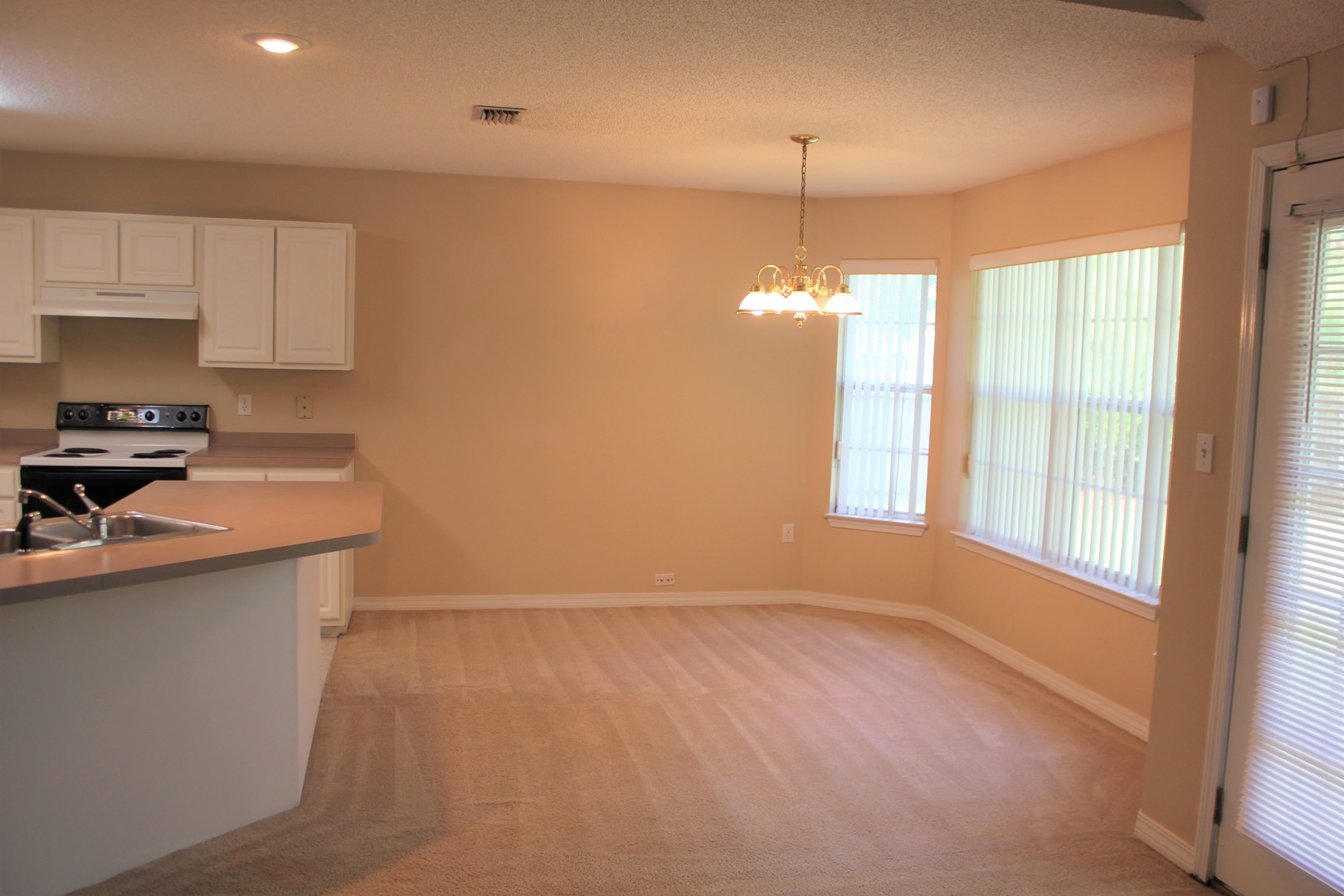 2022 Coral Street, Navarre, FL 32566