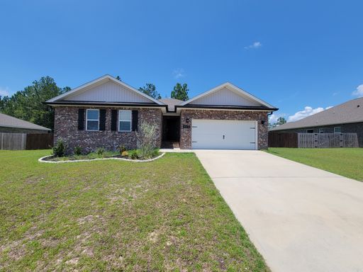 4 bedroom, 2 bath in Milton – photo 1
