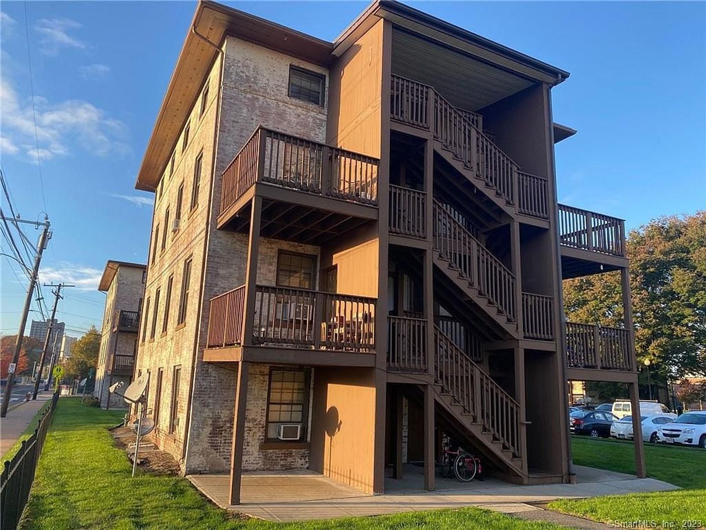 Hartford Condo: 72 Van Block ave