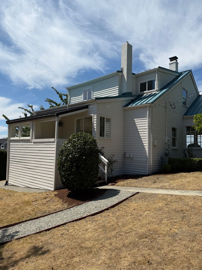 Burien Townhome: 3725 SW 170th St