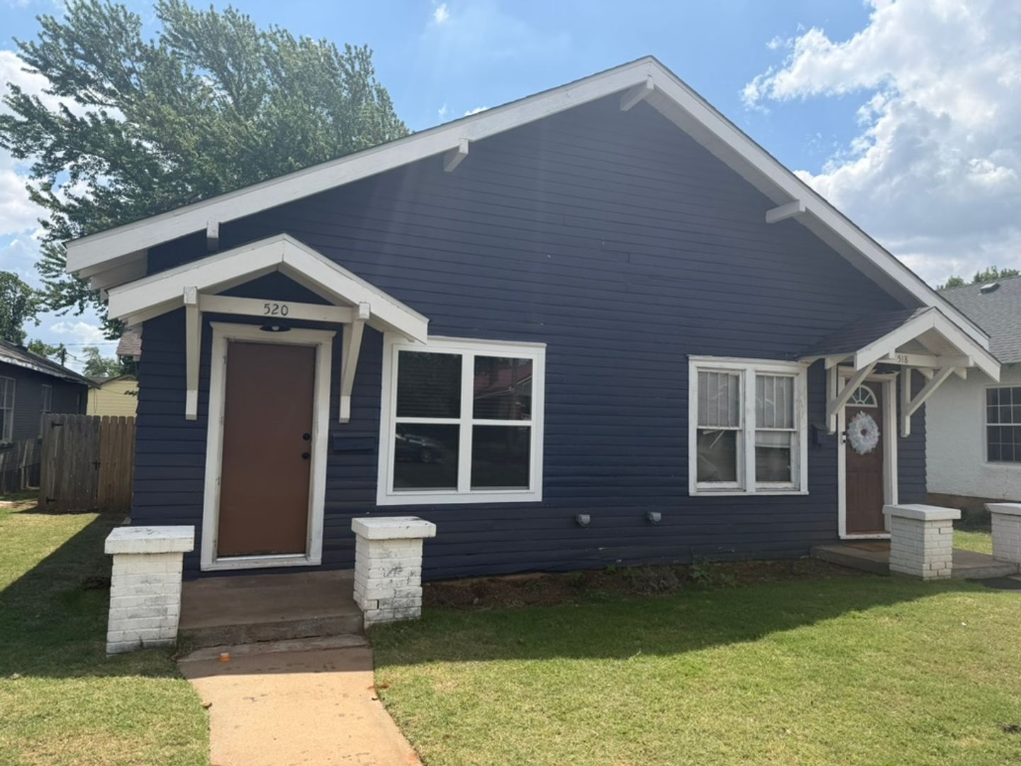Weatherford Apartment: 520 N Bradley