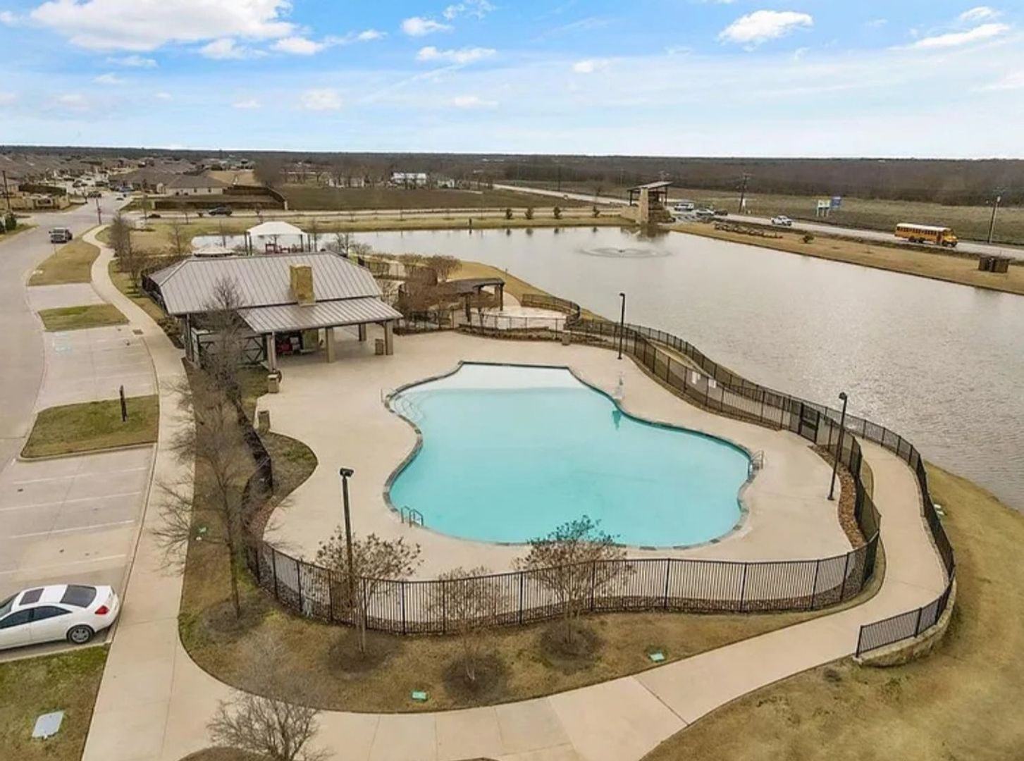 ROYSE CITY House: 1304 LOWHILL DR