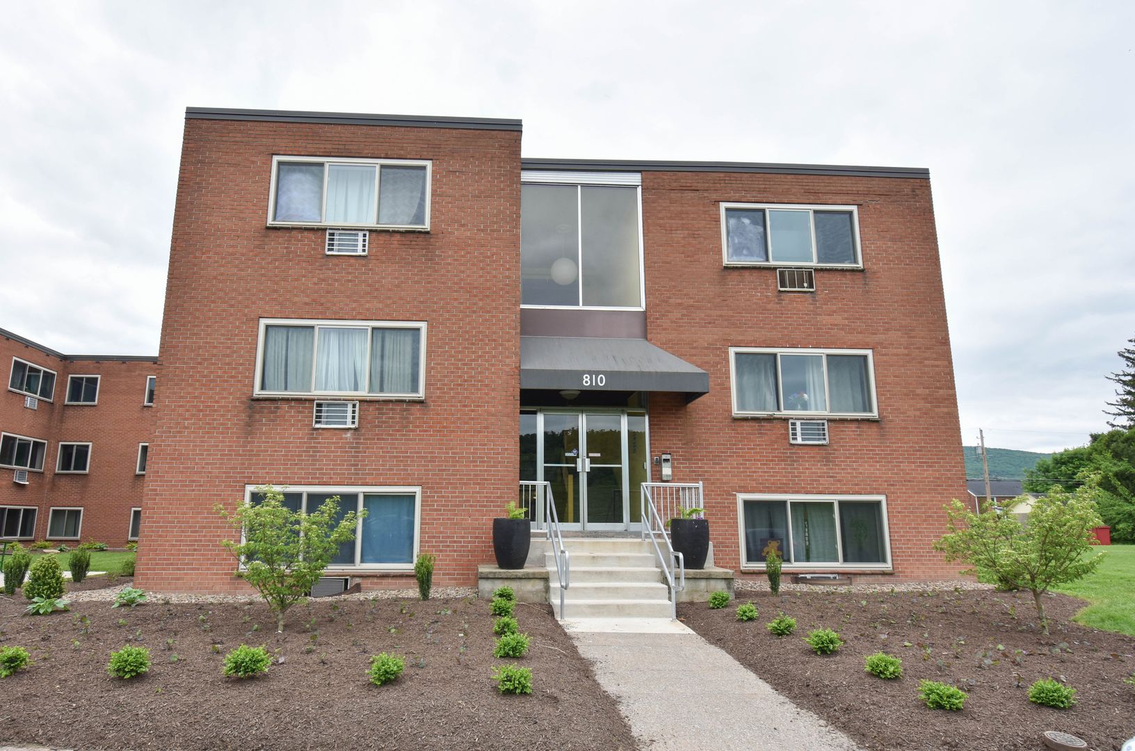 Lock Haven Apartment: 810 - 812 E WATER ST