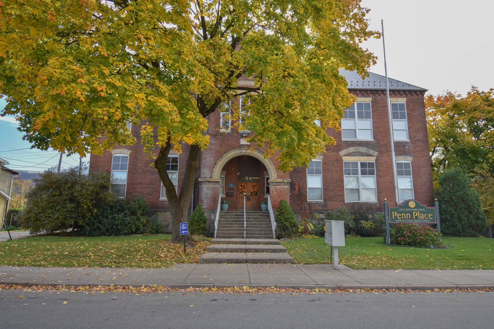 LOCK HAVEN Apartment: 110 E BALD EAGLE ST