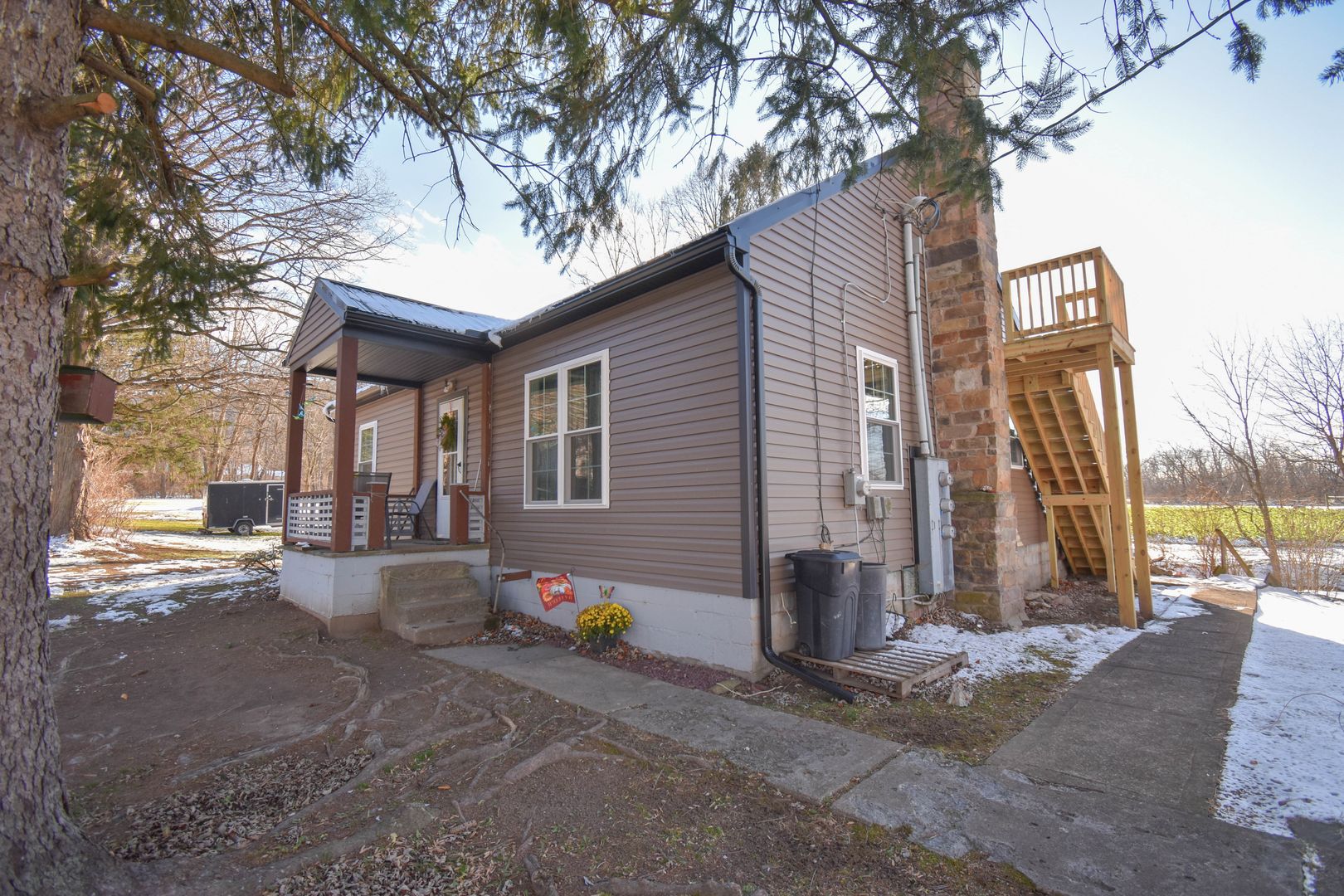 Mill Hall House: 94 Rag Valley Rd