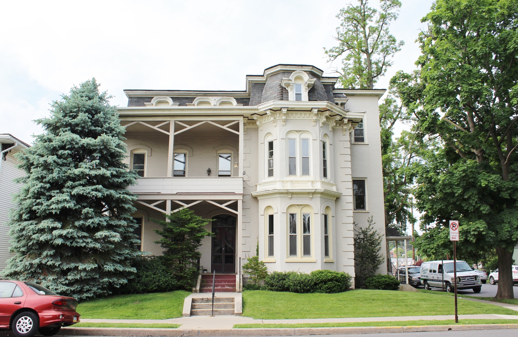 LOCK HAVEN Apartment: 120 W. CHURCH ST.