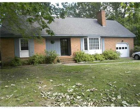 100 Earl Street. Yorktown, Va. – photo 1