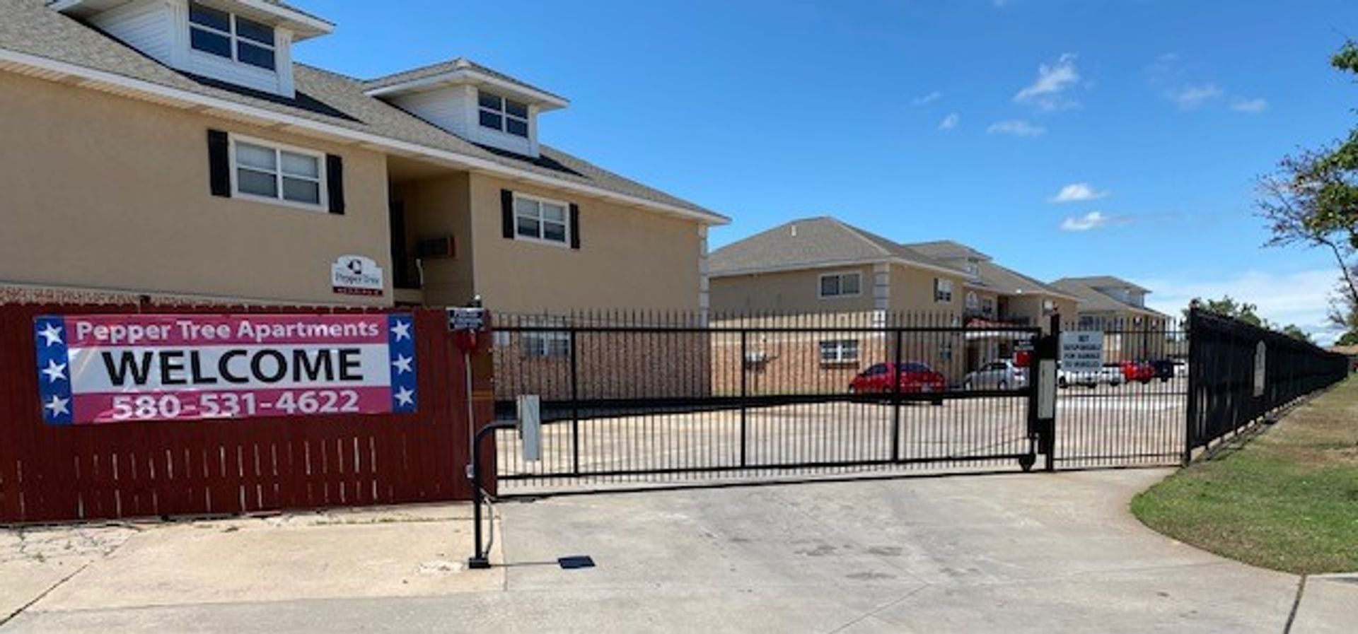 Lawton Apartment: 1420 N.W. Hunter Rd