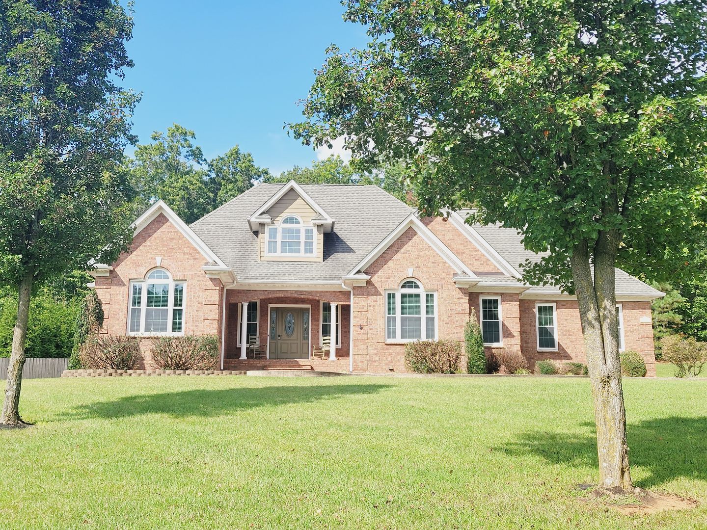 Lynchburg House: 275 Rustic Lane