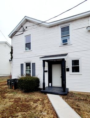 Two-Bedroom Apartment off of Bedford Avenue!