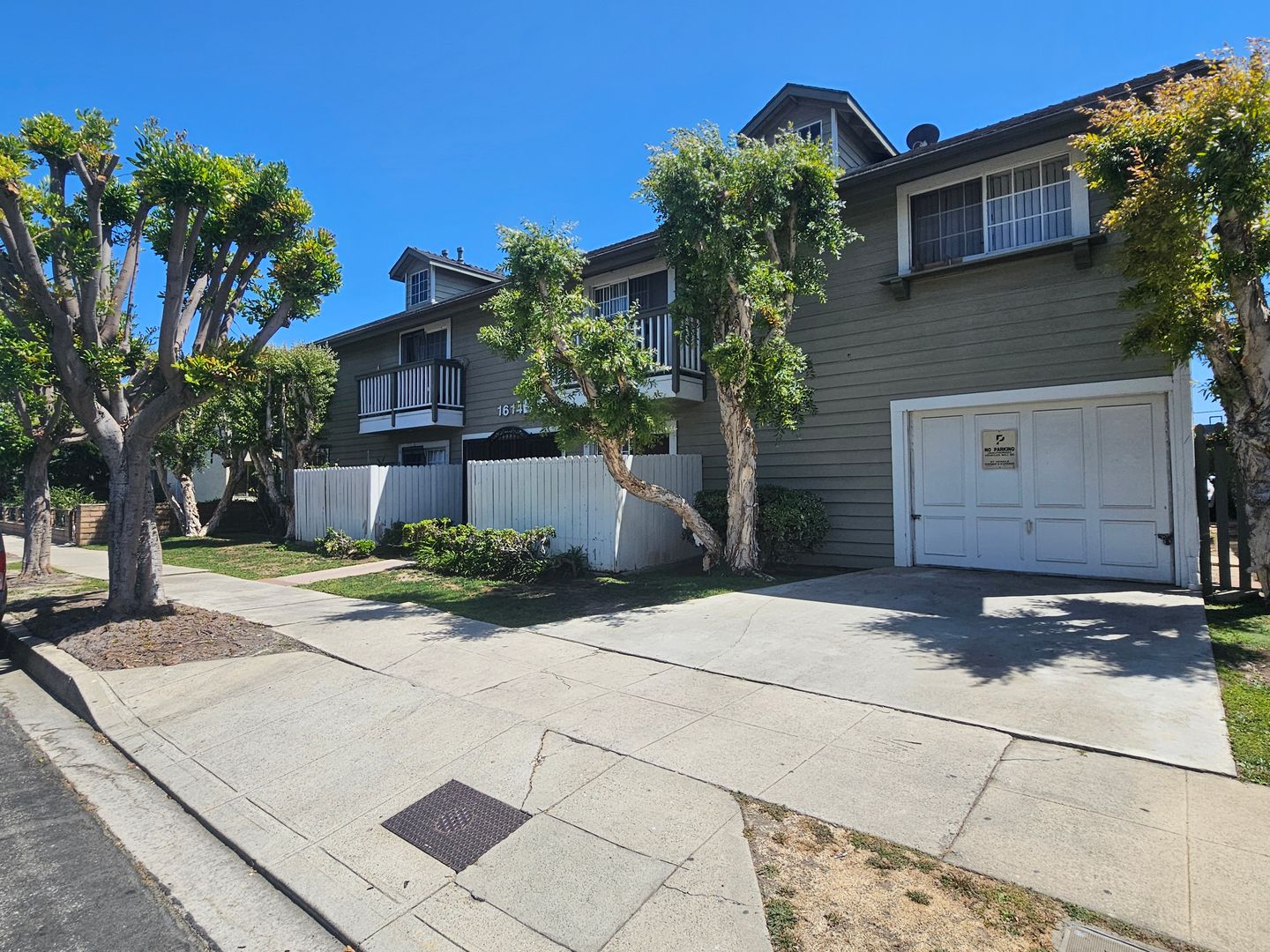 Harbor City Apartment: 1614 257 th St