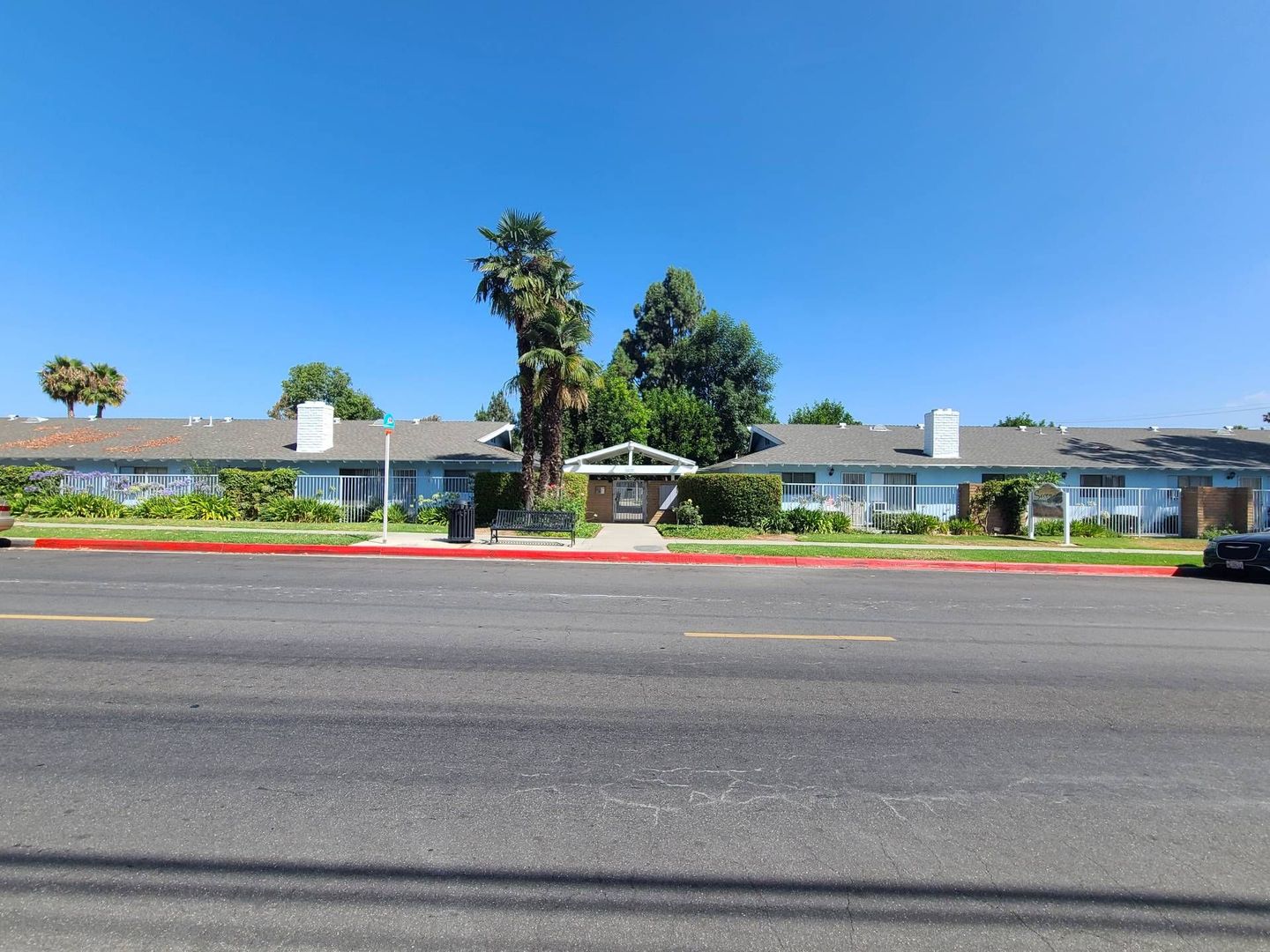 Whittier Apartment: 10117 Gunn Ave