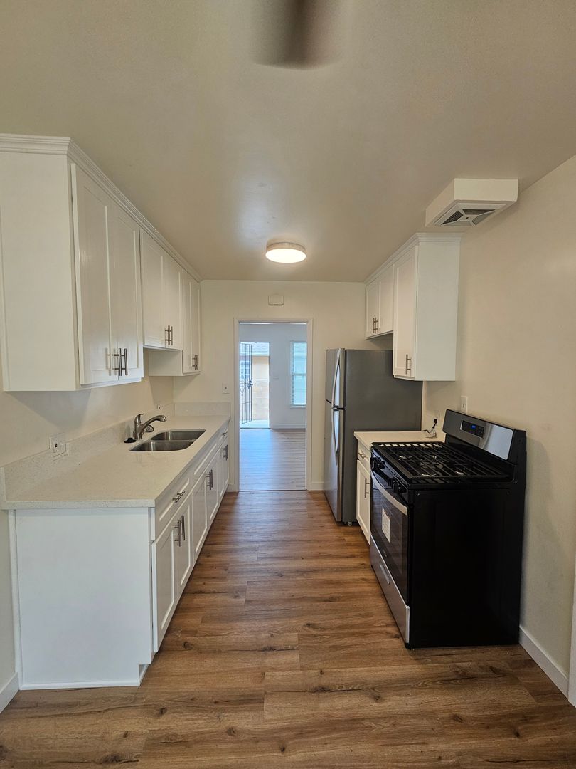 Beautiful Remodeled 2 bedroom San Pedro
