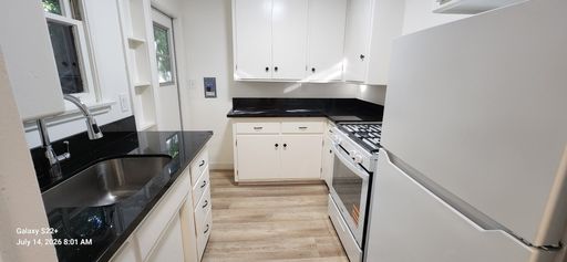 1 bed 1 bath apartment for rent – photo 1