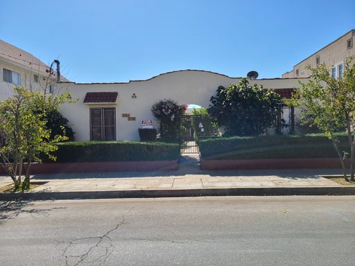 MOVE IN SPECIAL!! East hollywood 1 bed 1 bath Unit for rent – photo 1