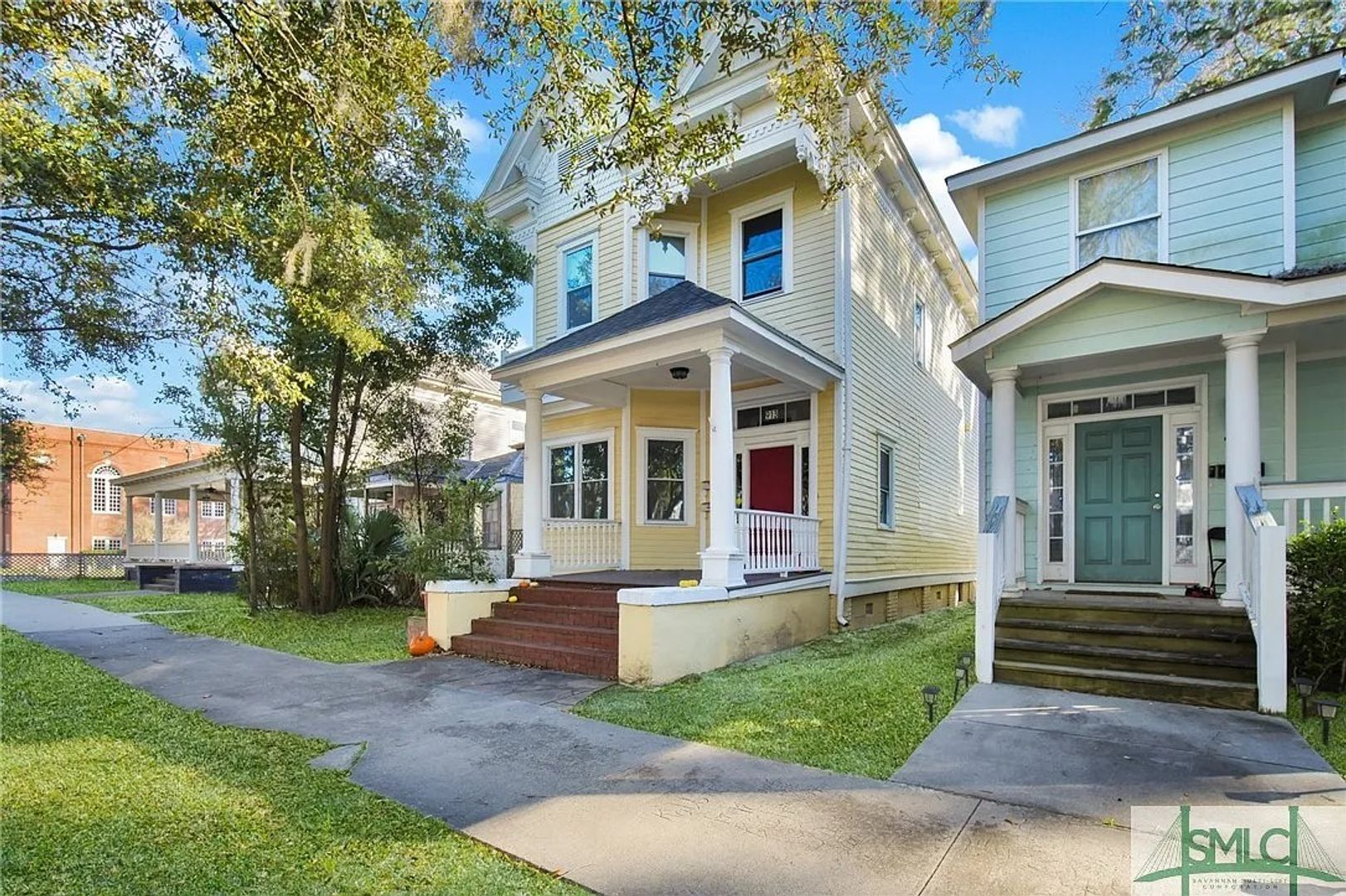 Savannah Apartment: 913 E Henry Street