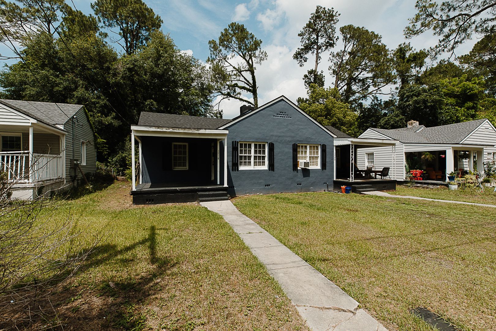 Savannah Apartment: 1718 & 1720 E 39th Street