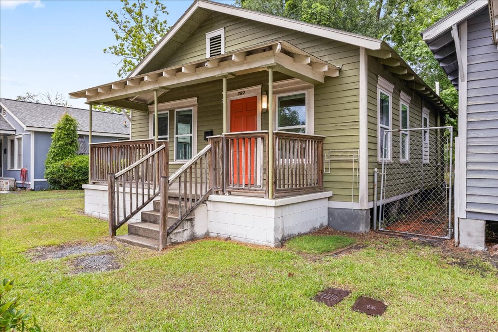 Savannah House: 762 East Waldburg