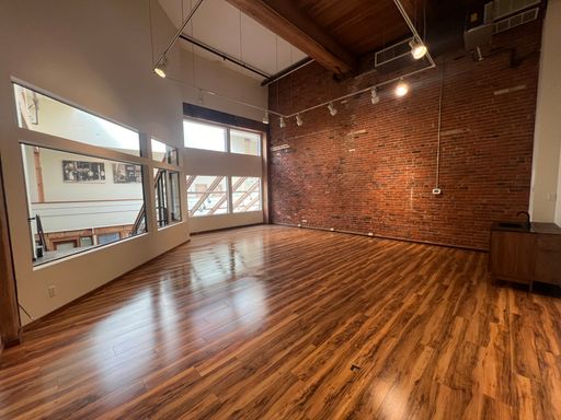 Charming Downtown Office Suite in Historic Hardware Building – photo 1