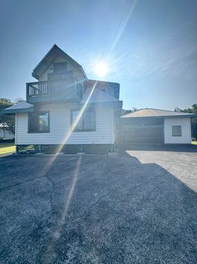 Fully Furnished- 3 BDRM/2.5 BATH – photo 1