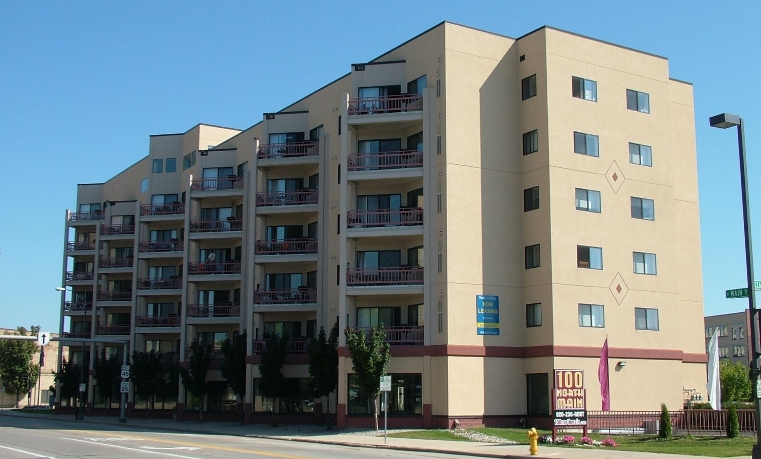 100 N Main Apartments