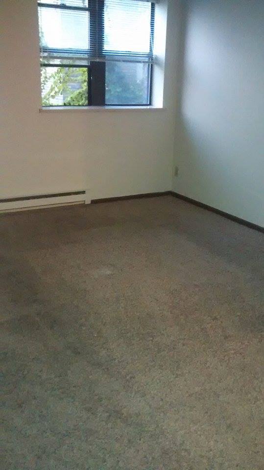 Riverfront Apartments 9 of 12